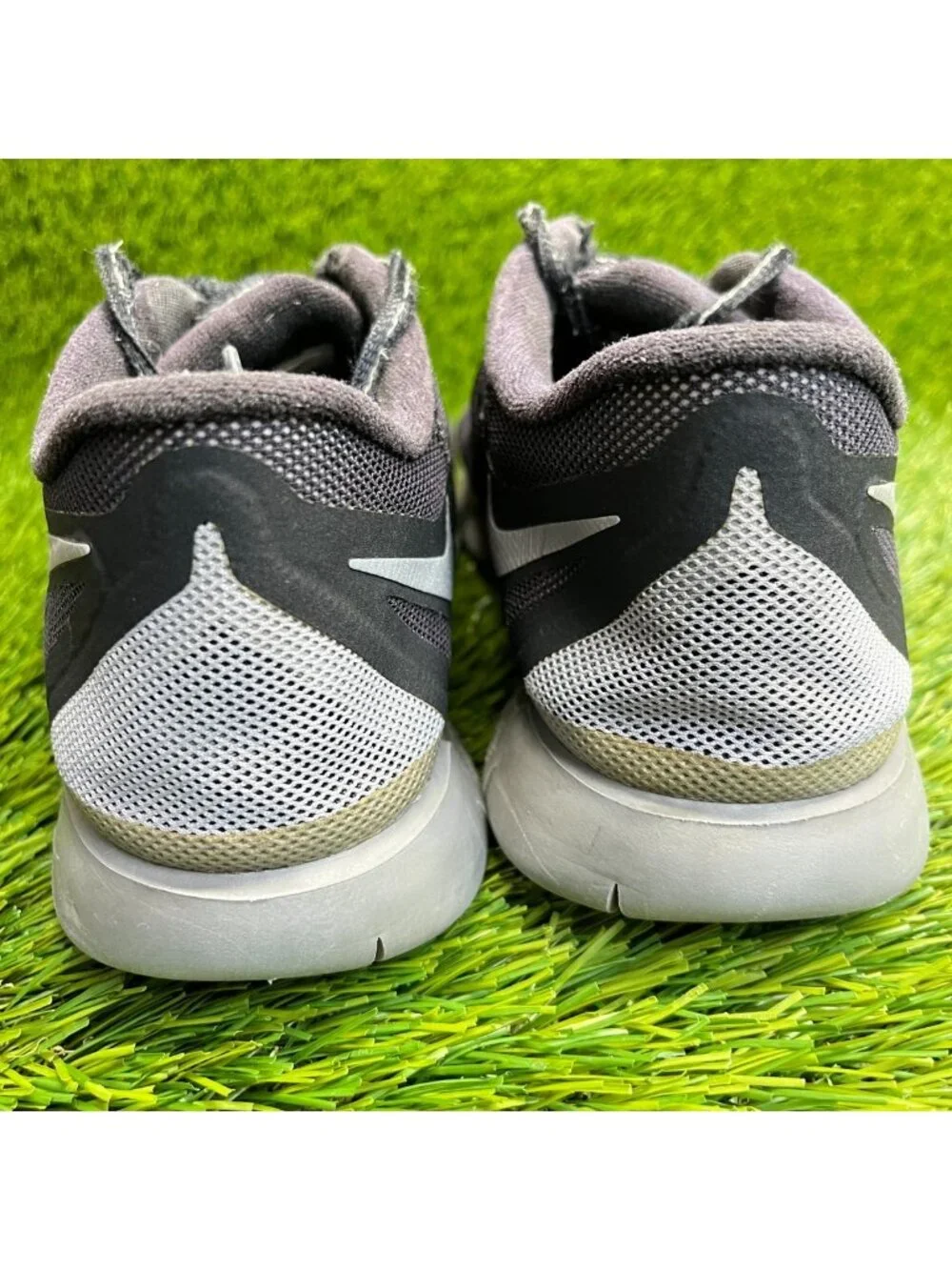 Nike Free 5.0 Flash Boys Size 7Y Black Silver Athletic Running Shoes Sneakers